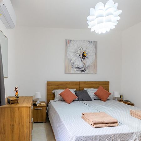 Brand New Apartment 3Bdr 2 Bth H7 세인트폴스베이 외부 사진