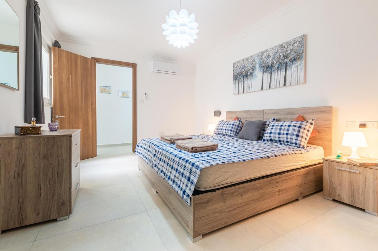 Brand New Apartment 3Bdr 2 Bth H7 세인트폴스베이 외부 사진